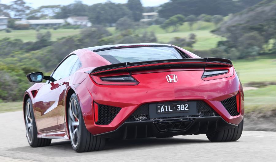 Honda NSX 2016 года  (AU) (фото 11 из 30)